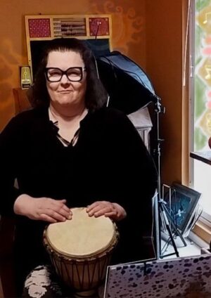 Lähdetään Musiikkimatkalle -koulutus + kirjapaketti